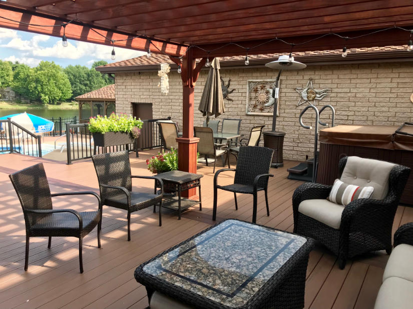 5 Benefits of Adding a Deck to a House